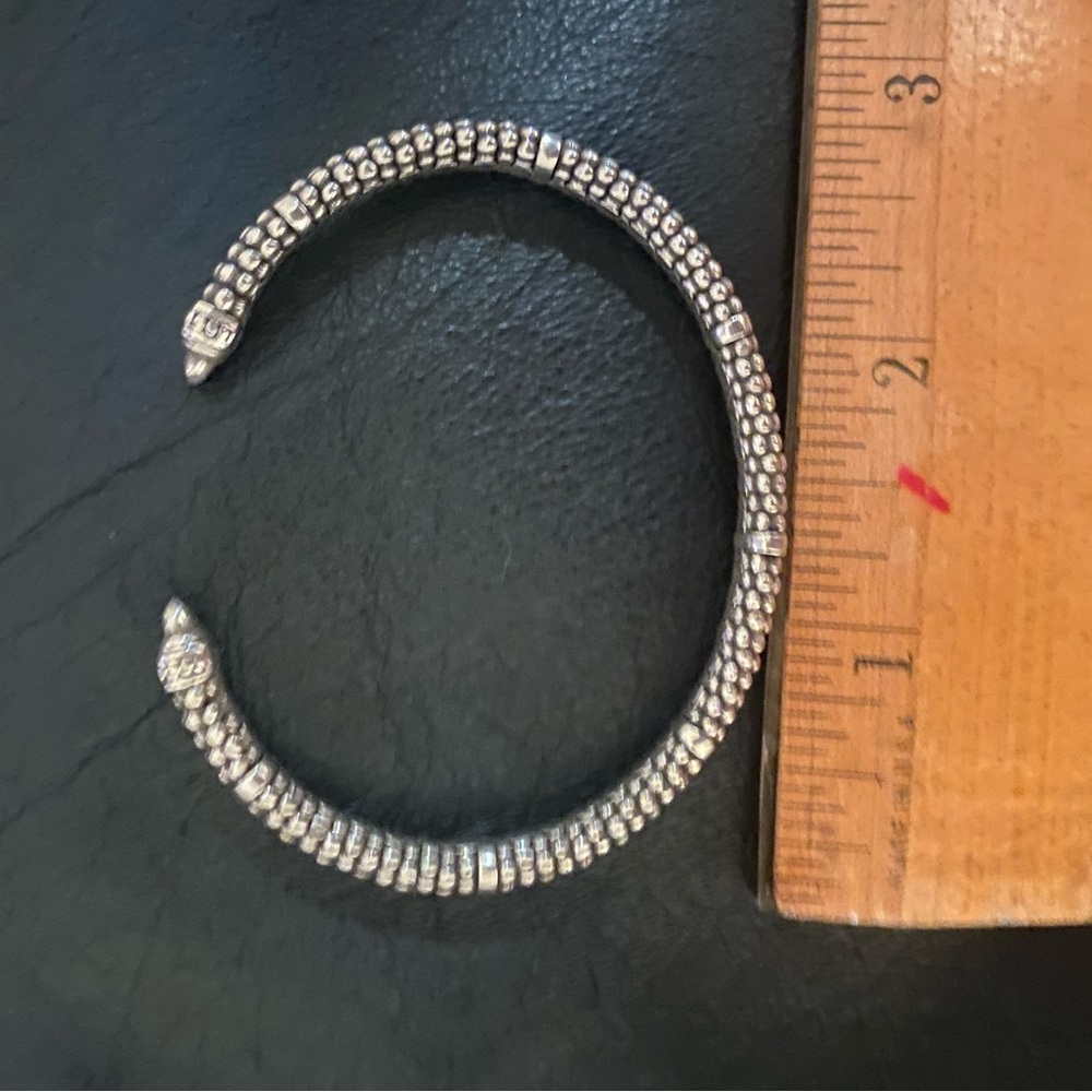 Lagos caviar cuff!